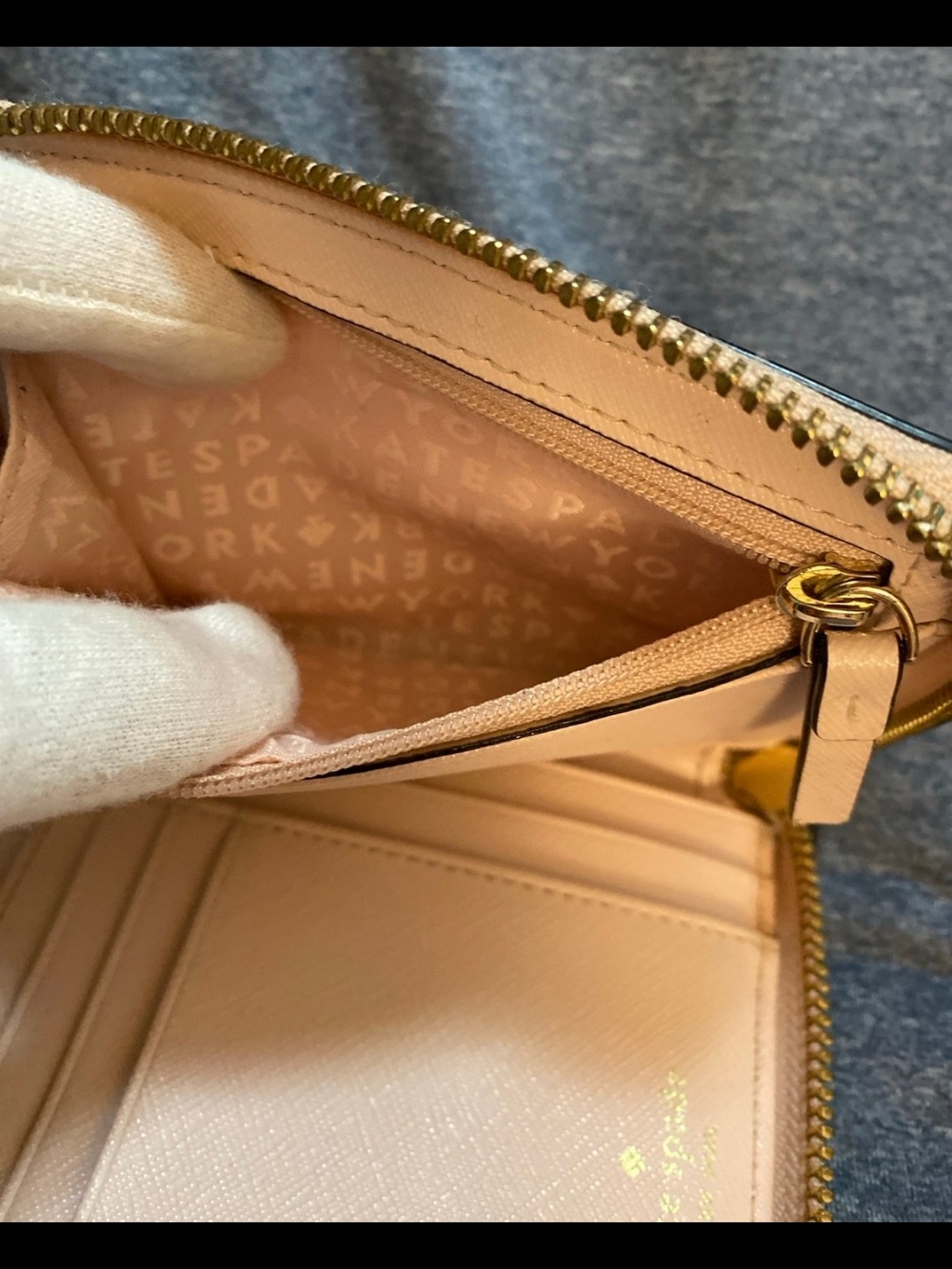 kate spade Blush Zip Wallet - Picture 7 of 10